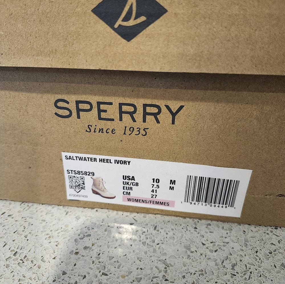 NWT - Womens Sperry Tan Cream Suede / Rubber Winter Boots Size 10 - Picture 5 of 12